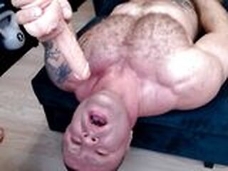 hairy big